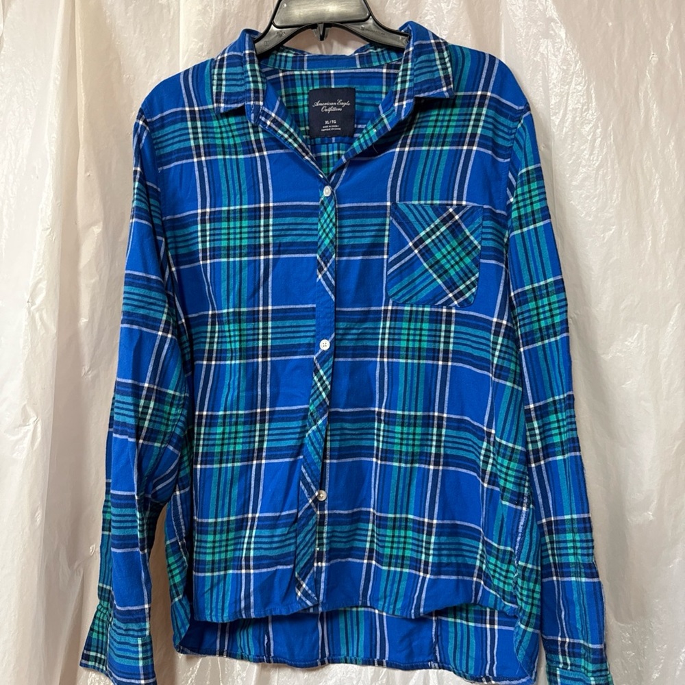 American Eagle Outfitters Blue and Green Plaid Shirt size XL
